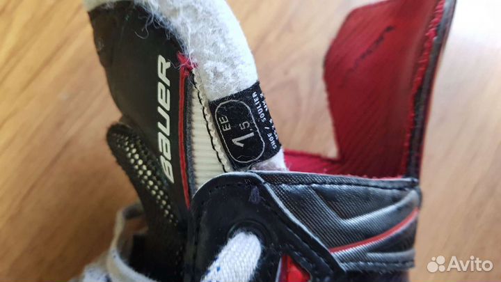 Хоккейные коньки bauer vapor x 800