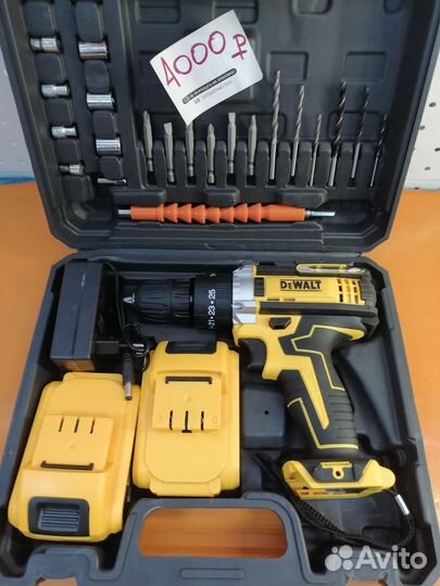 Шуруповерт dewalt