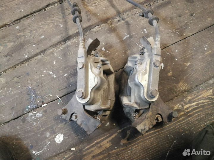 Суппорт передний chevrolet niva