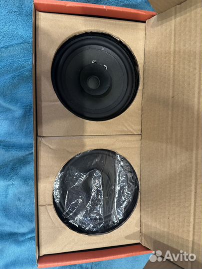 Автомобильные колонки 16 см