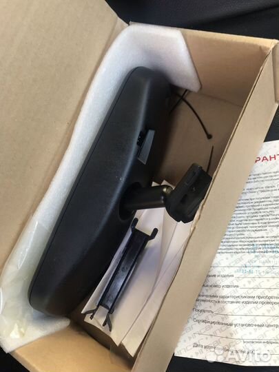 Зеркало заднего вида Toyota оригинал