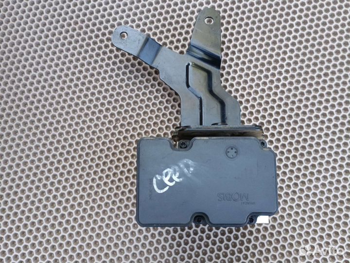 Почти новый 58920a2110 ABS Kia Ceed JD 2014