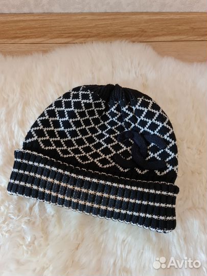 Шапка chanel