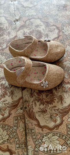 Туфельки для девочки