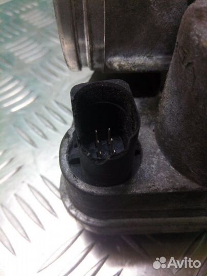 Дроссельная заслонка Bmw E39
