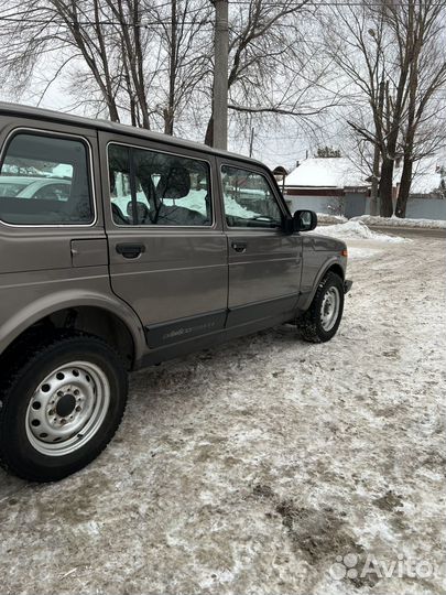 LADA 4x4 (Нива) 1.7 МТ, 2020, 52 333 км