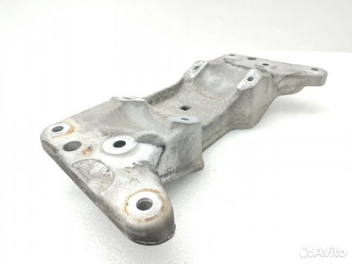 Кронштейн кпп Bmw 5-Series F11 2.5 2011