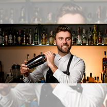 Бармен кассир Аэропорт