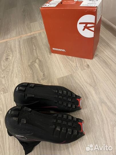 Лыжные ботинки