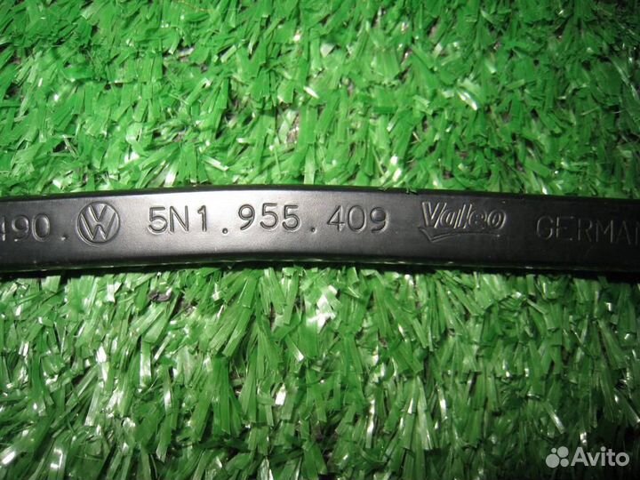 Поводок стеклоочистителя левый volkswagen Tiguan