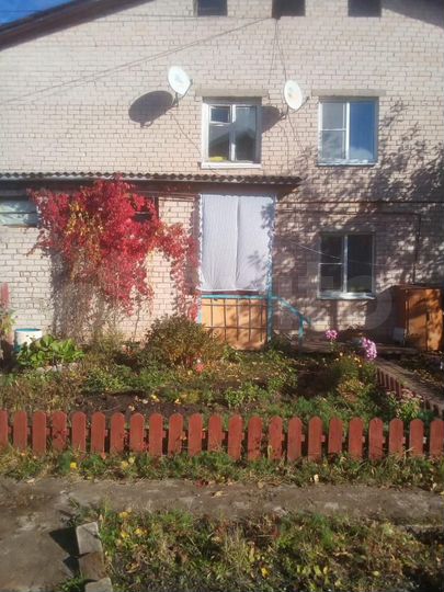 3-к. квартира, 70 м², 1/2 эт.