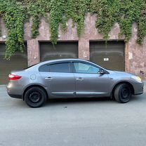 Renault Fluence 1.6 AT, 2012, 200 000 км, с пробегом, цена 569 000 руб.