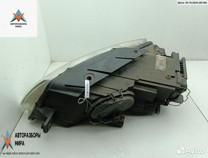 Фара правая Volkswagen Passat B6 2006 3C0941752D