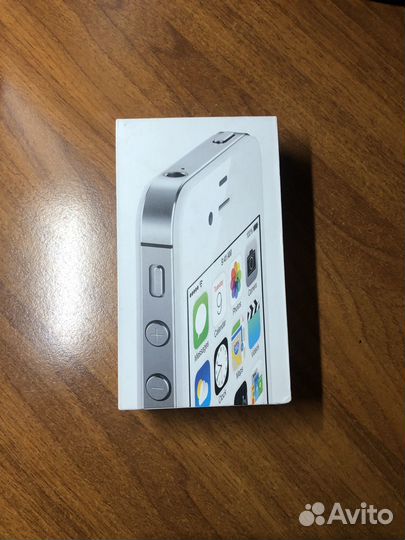 Телефон iPhone 4s