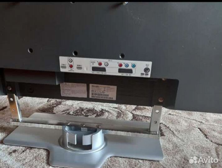 Монитор Dell 32