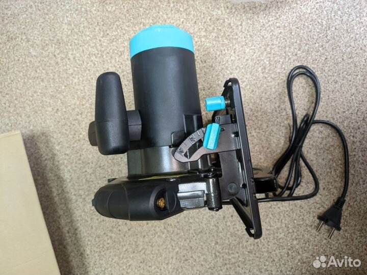 Аккумуляторная цепная мини пила (сучкорез)