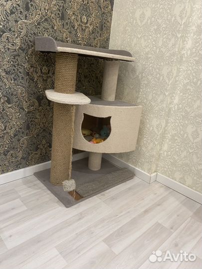 Домик для кошки с когтеточкой