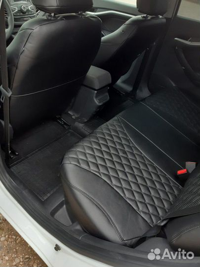 Чехлы Веста - Рио - Солярис Премиум с Черной