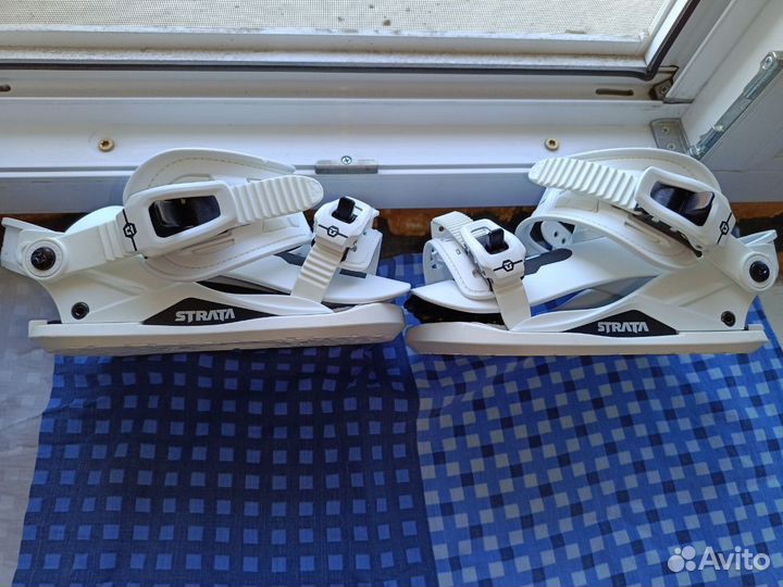 Крепления для сноуборда Union Strata 2022, S