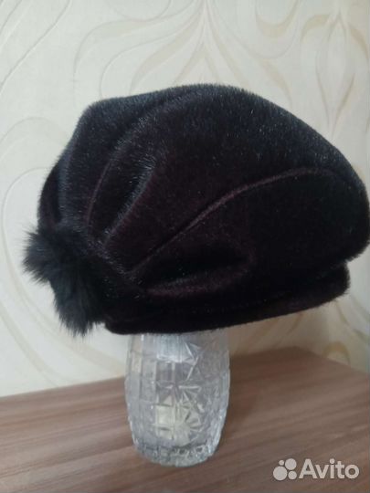 Берет женский теплый