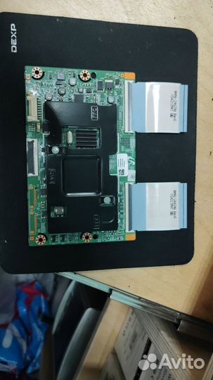 Телевизор Samsung UE40F6100AK в разбор