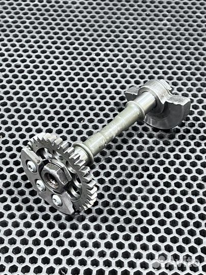 Балансирный вал Yamaha YZ 450F 2006-2009