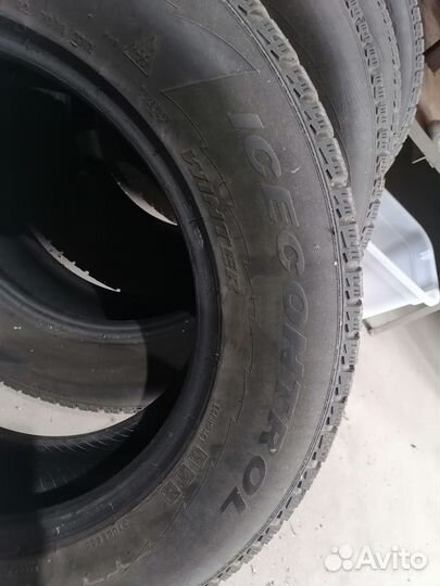 Pirelli Winter Ice Control 235/65 R17 108Q