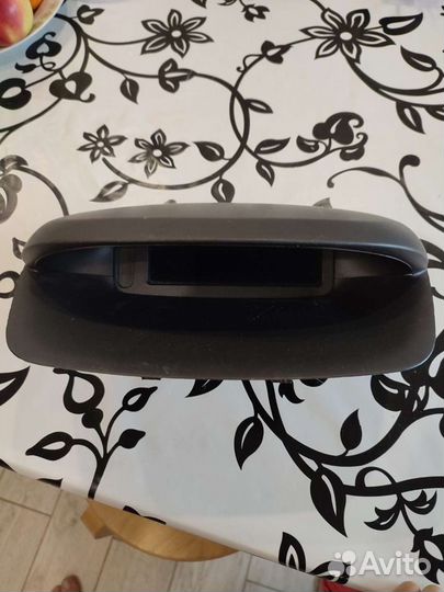 Магнитофон и бортовой компьютер с renault каптюр