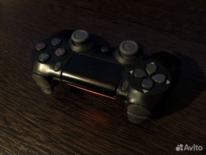 Геймпад dualshock 4