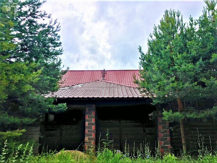 Дом 218 м² на участке 15 сот.