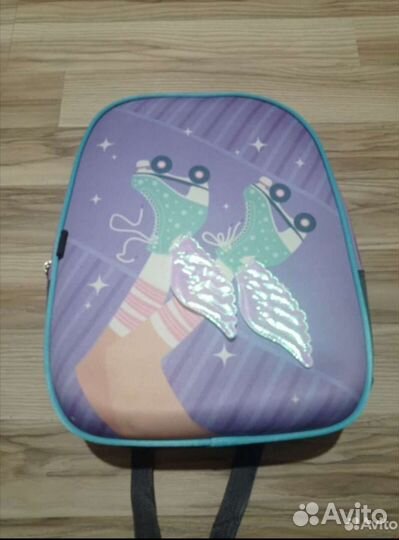 Портфель школьный новый
