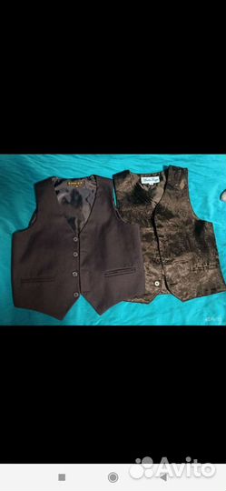 Пиджаки и жилетки на мальчика 1,2класс
