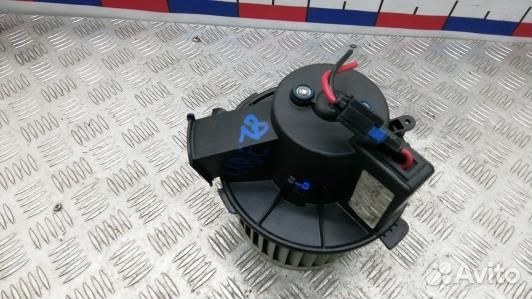 Моторчик печки peugeot 307 (UBE18KK01)