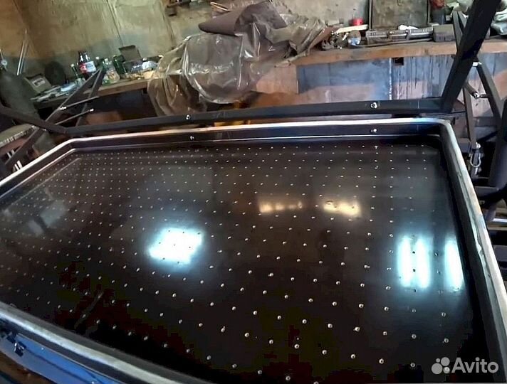 Вакуумно-формовочный станок