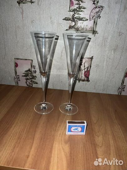 Стаканы разные