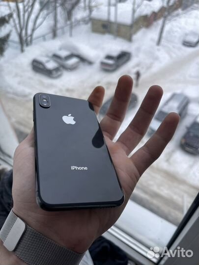 iPhone X, 64 ГБ