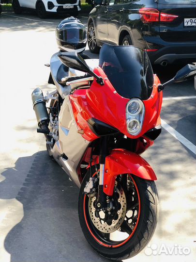 Продам мотоцикл Hyosung