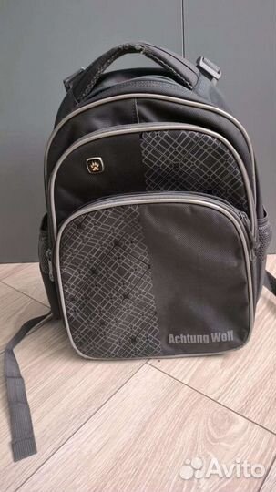 Рюкзак школьный