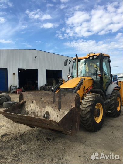 Экскаватор погрузчик