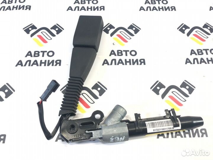 Ответная часть ремня безопасности передняя левая