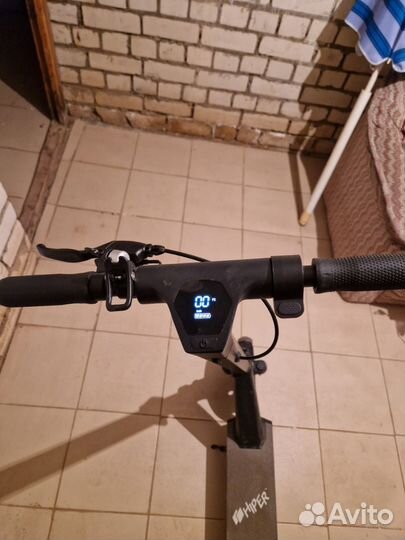 Электросамокат Hiper Triumph T100