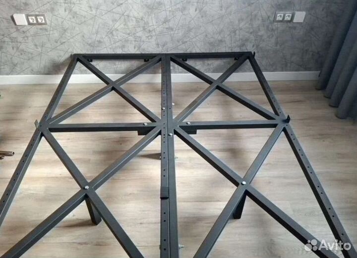 Кровать металлическая в стиле лофт