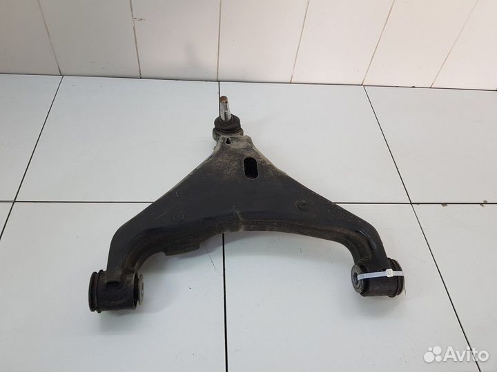 Рычаг подвески передний правый (Great Wall Poer)