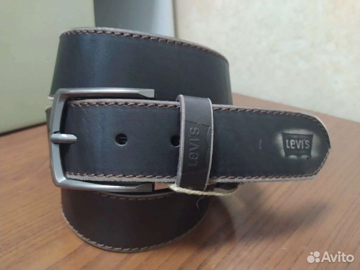 Мужской кожаный ремень. Брендовый