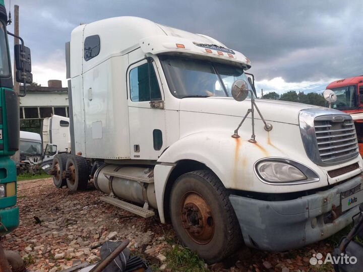Freightliner FLC 120, 2003
