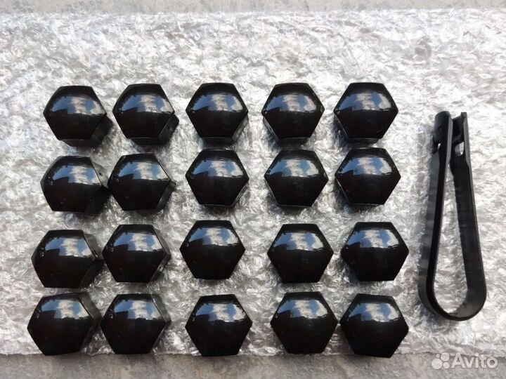 Колпачки на колесные болты