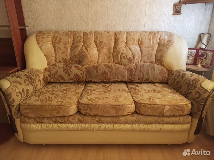 Мягкая мебель диваны бу