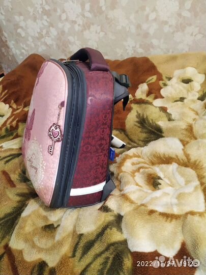 Школьный рюкзак