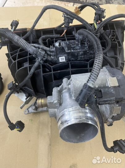 Впускной коллектор +дроссельная заслонка BMW F 10