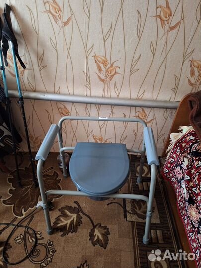 Кресло туалет для инвалидов